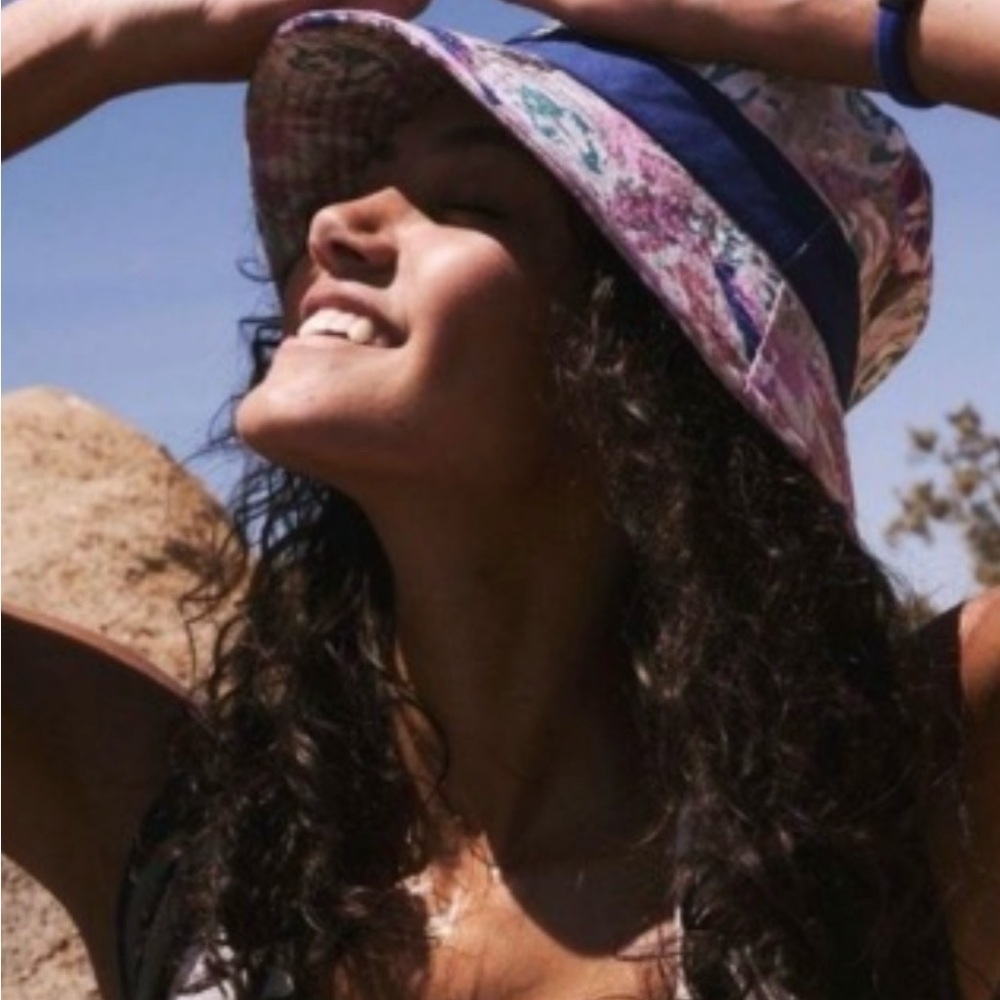 Free People Digital Blooms Floral Bucket‎ Hat